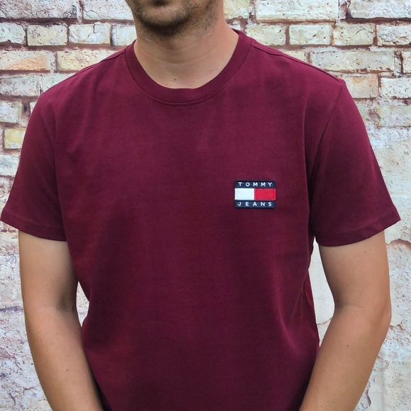 Tommy Hilfiger crimson tee shirt - Picture 3 of 4